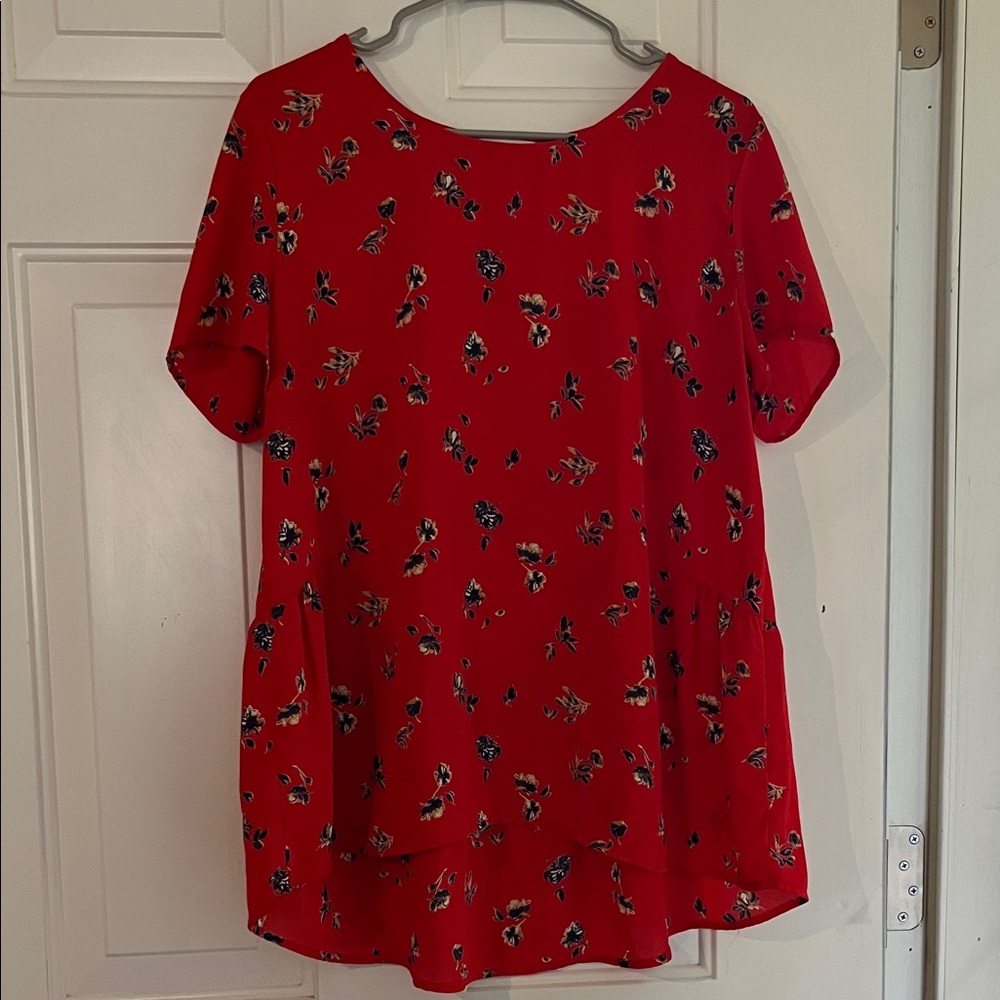 Pleione Red Floral Women's Blouse